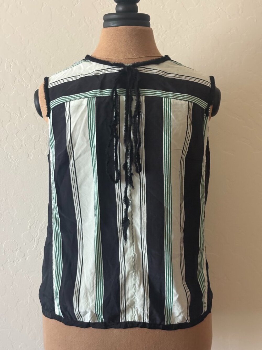 Marc Jacobs Top. Size 2.